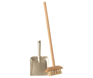 Broom set